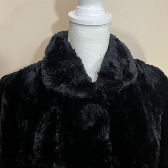 Vintage Skagit Furs Real Fur Jacket - Picture 4 of 14